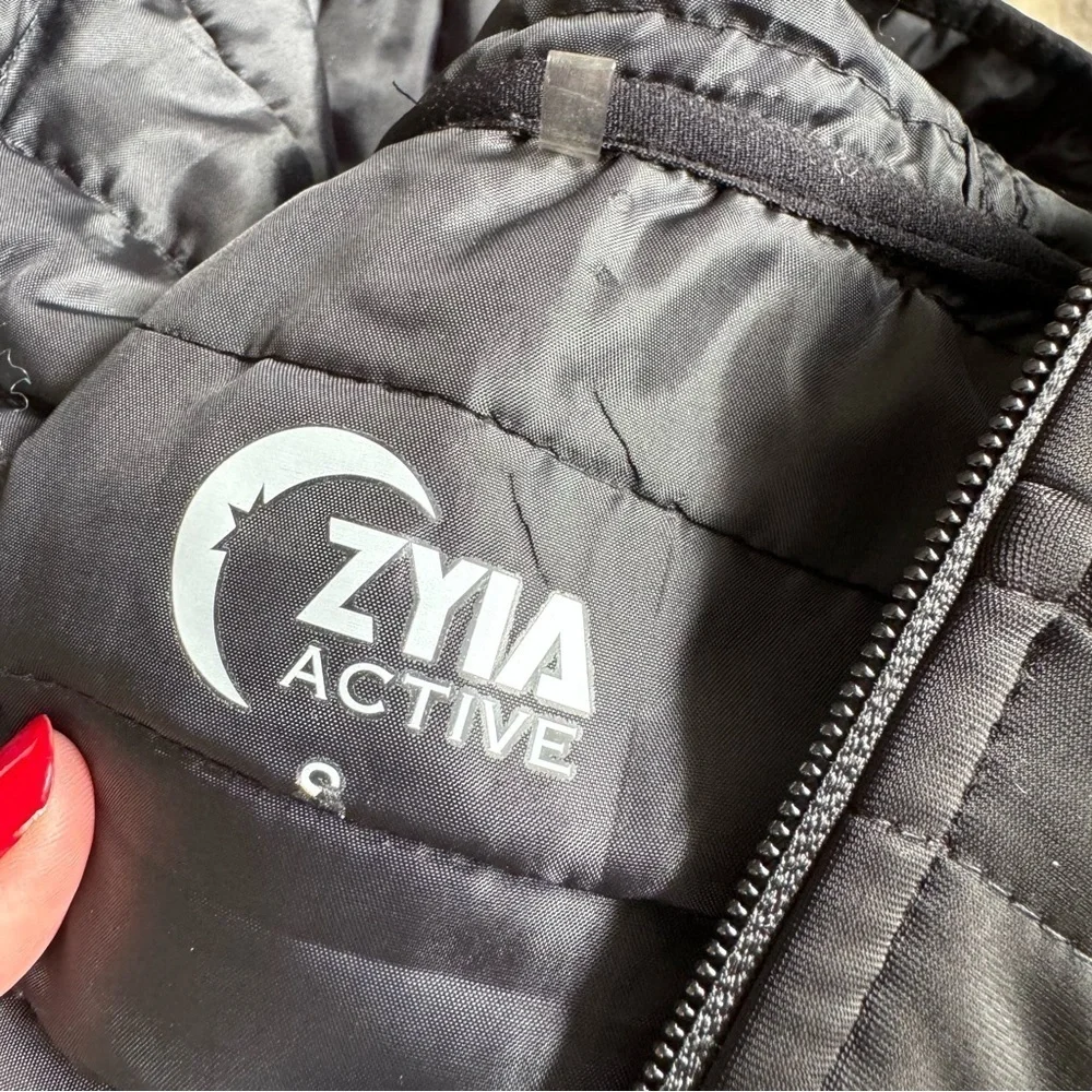 Zyia Shiny Quilted Full Zip Hooded Light-Weight Athletic Jacket